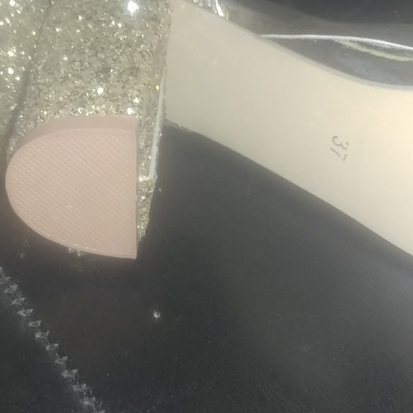 Ladies Glitter Heels - Picture 5 of 5